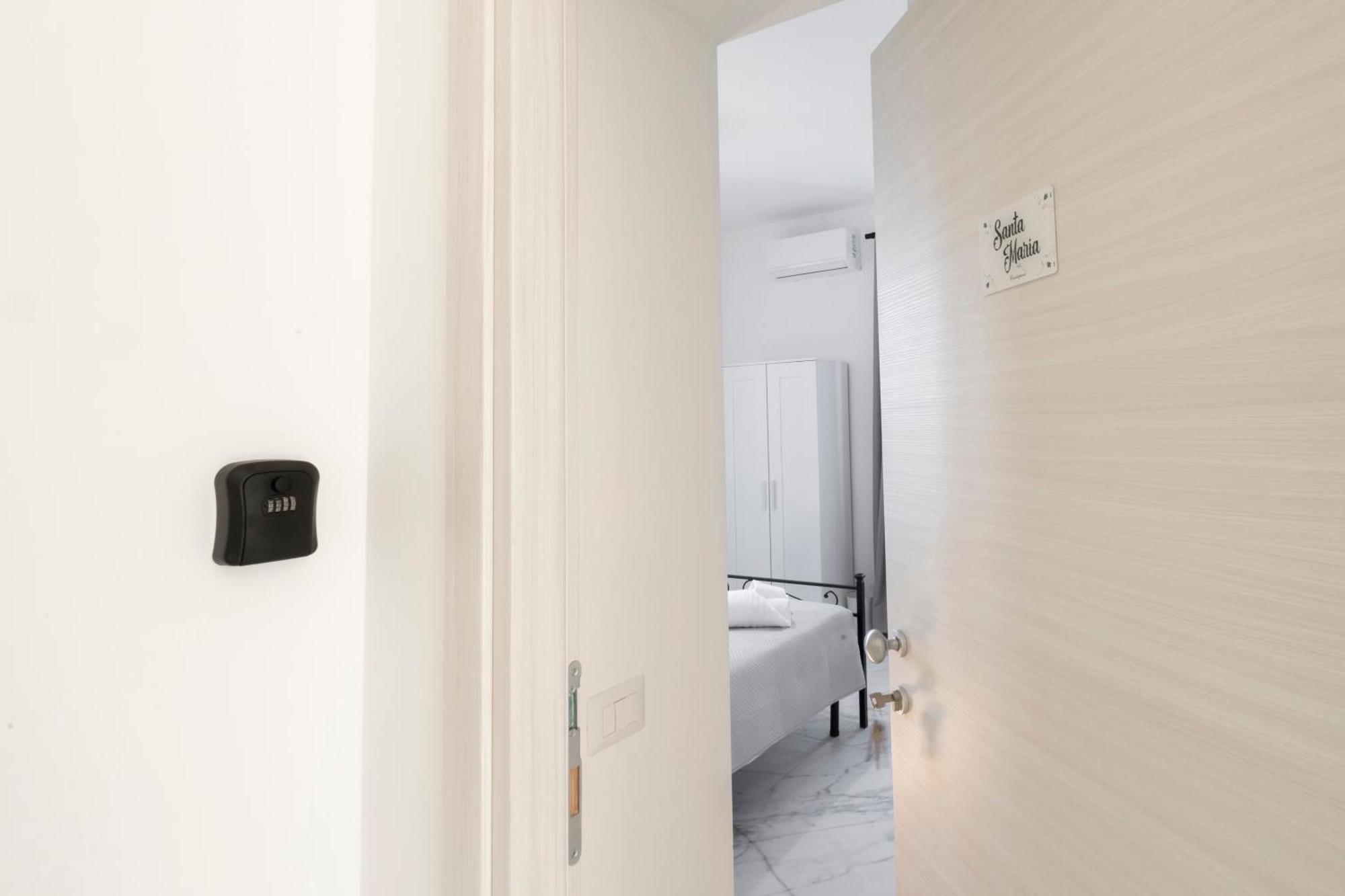 Cientopera Suite Rooms Pontecagnano Faiano Exterior foto