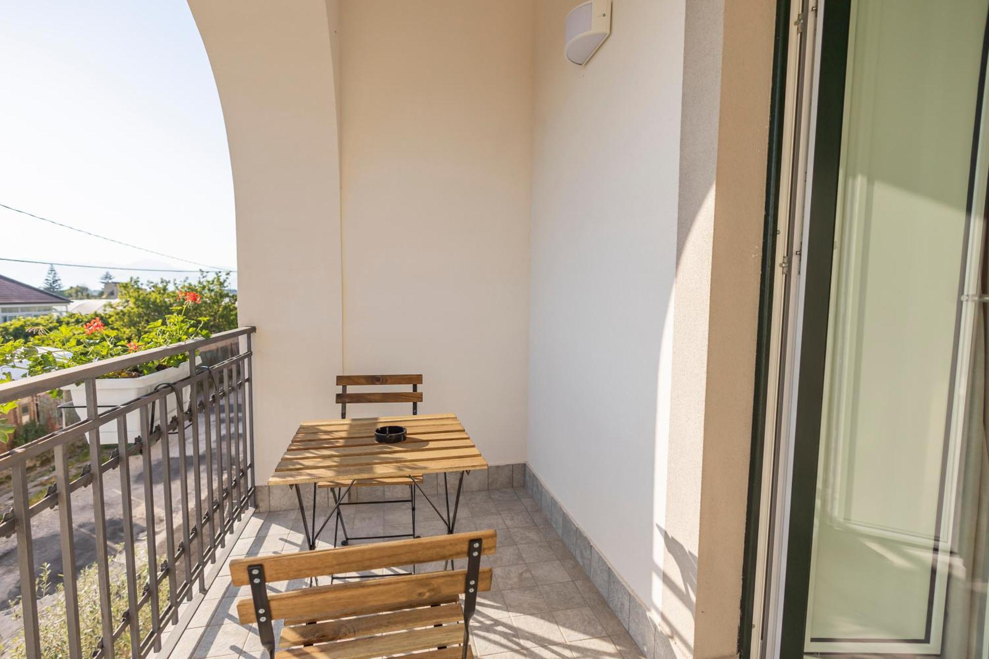 Cientopera Suite Rooms Pontecagnano Faiano Exterior foto