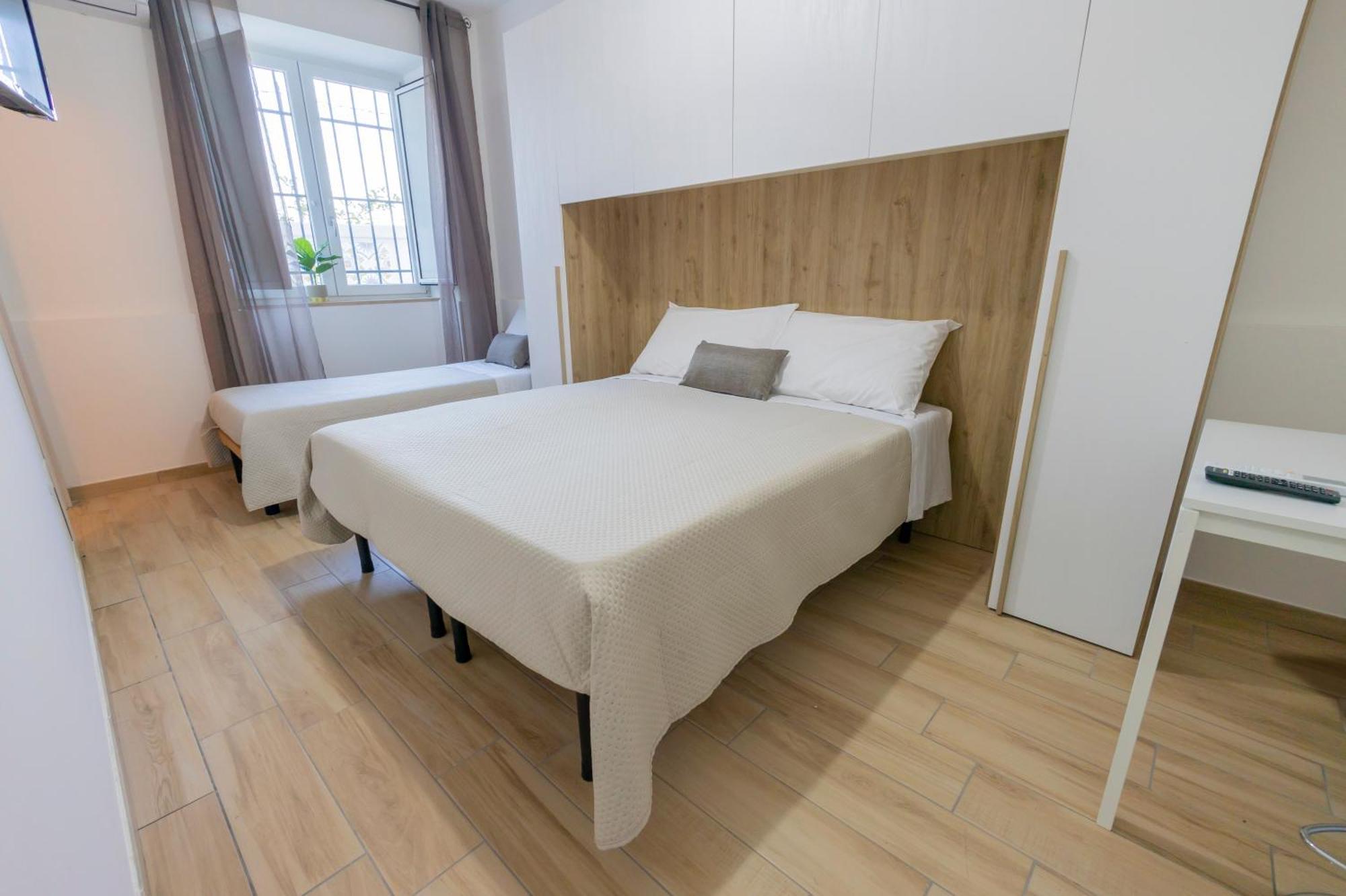 Cientopera Suite Rooms Pontecagnano Faiano Exterior foto