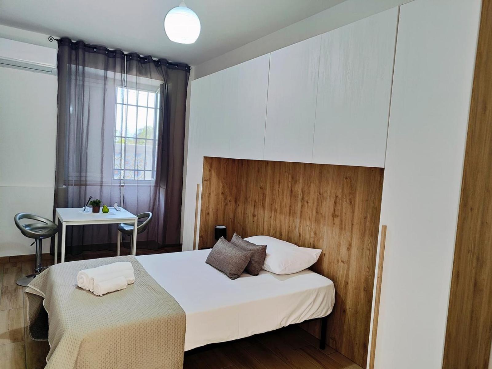 Cientopera Suite Rooms Pontecagnano Faiano Exterior foto